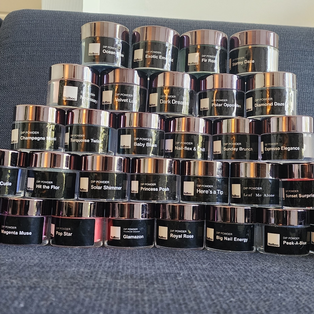 Nail Dip Powder Collection – Assorted Black & Pink Jars